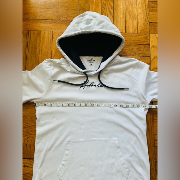 Hollister Hooded Long Sleeve Logo T-shirt - Picture 6 of 9
